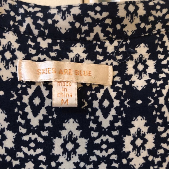 Skies are blue tunic stitch fix - Picture 2 of 2